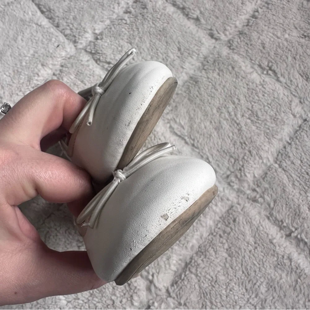Cat & Jack | White Toddler Nora 2.0 Classic Ballet Flats | Size 9